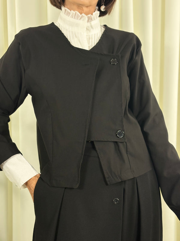 Hazel Jacket in black - Pre Order Arrival date 2nd October