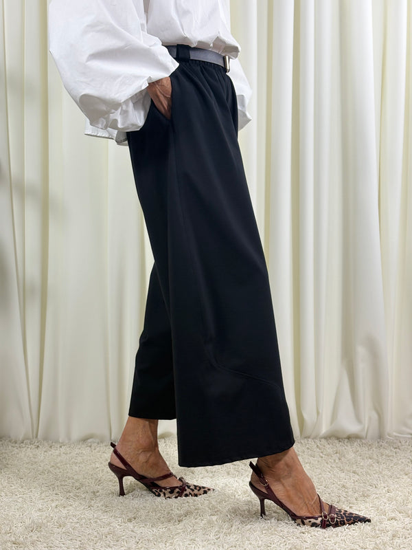 isadora trousers in balck