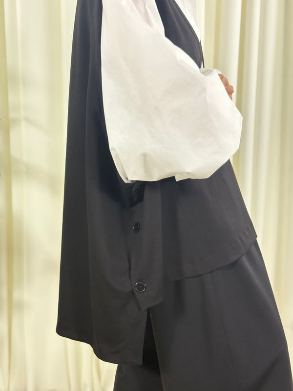 arabella scuba waistcoat in black
