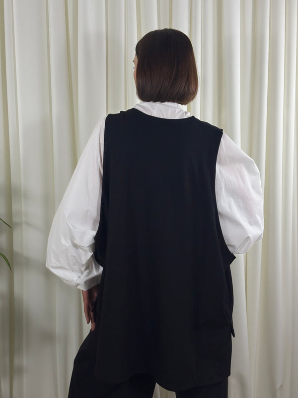 arabella scuba waistcoat in black