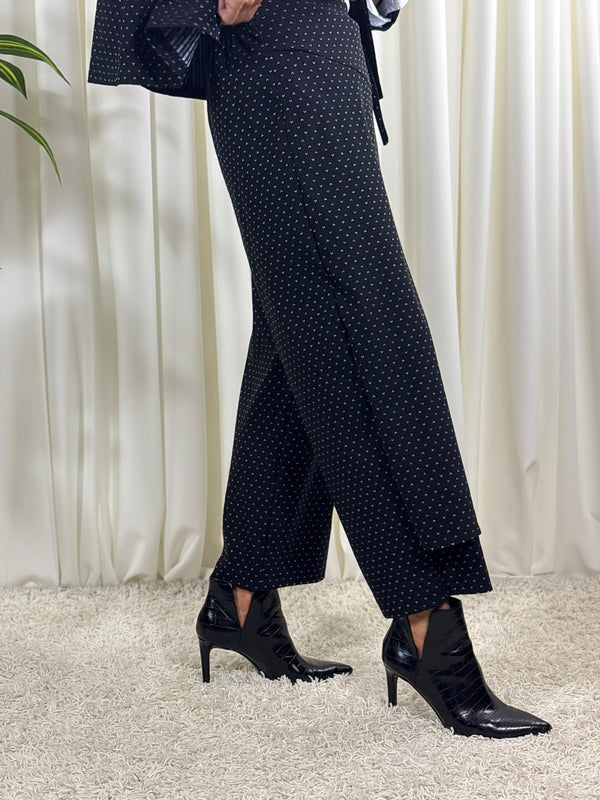 Mariya suit in navy