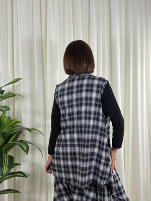 Alexandra waterfall jacket in black