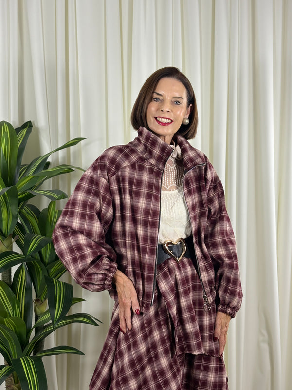 Alexandra jacket in cranberry
