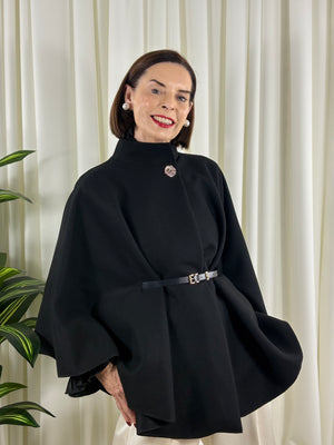 Victoria jacket in black