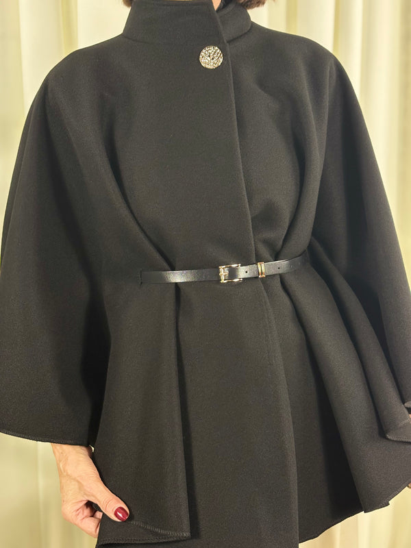 Victoria jacket in black