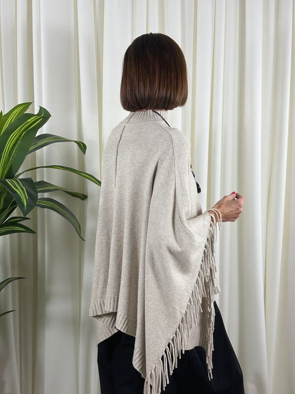 Pedro poncho style knitwear in beige