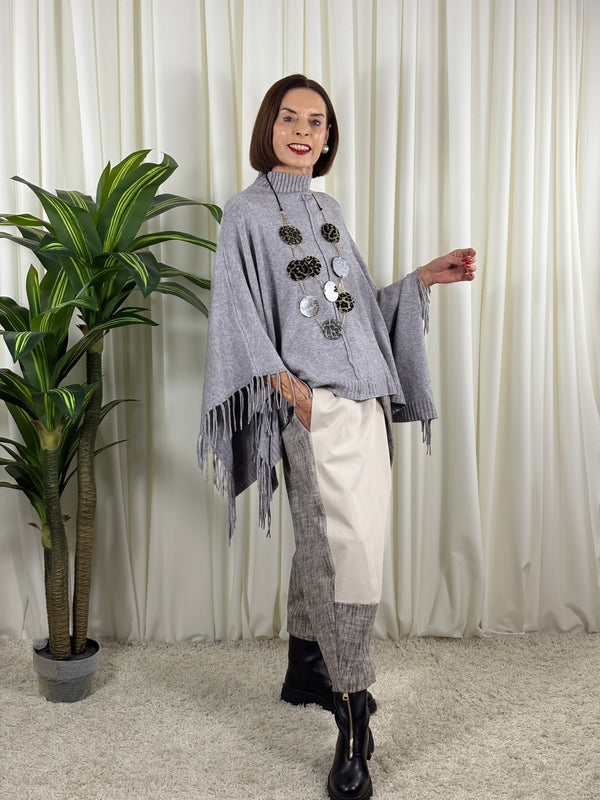 Pedro poncho style knitwear in grey