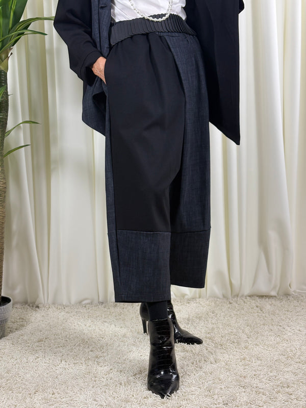 Raquel trousers in navy and black