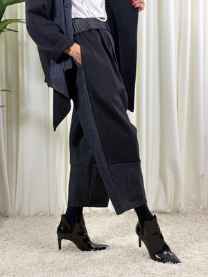 Raquel trousers in navy and black
