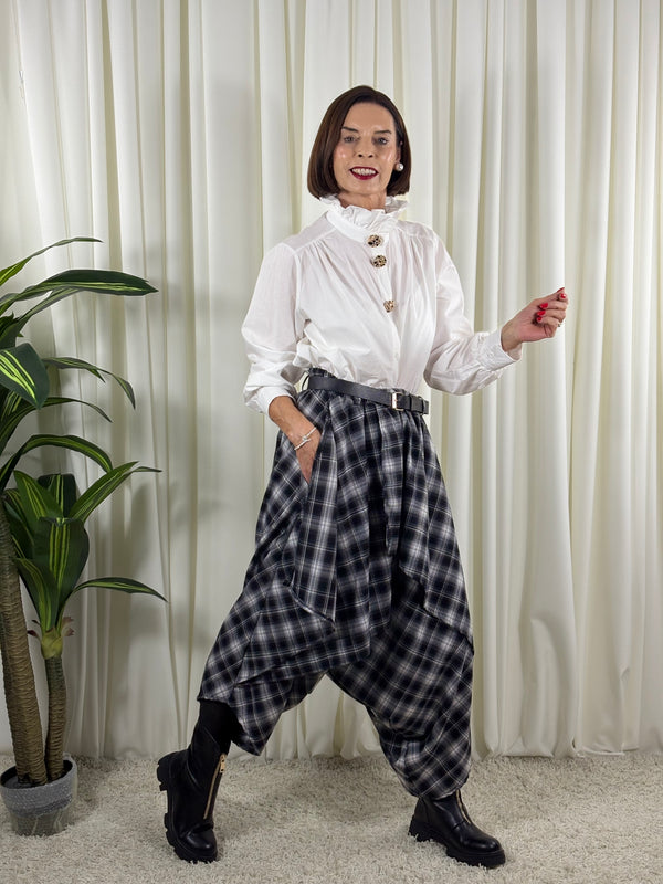 Gabby Shirt in white