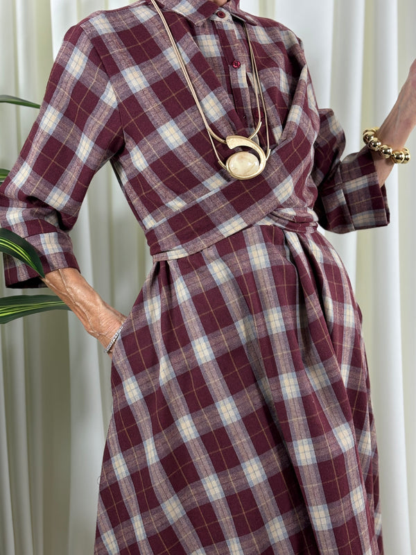Alexandra dress in mulberry