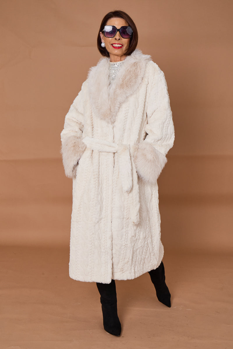 Vancouver faux fur long coat in white