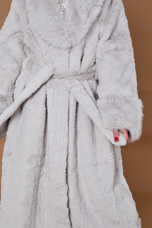 Vancouver faux fur long coat in light grey