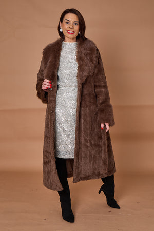 Vancouver faux fur long coat in chocolate