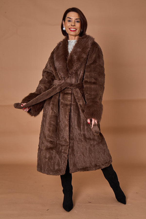 Vancouver faux fur long coat in chocolate