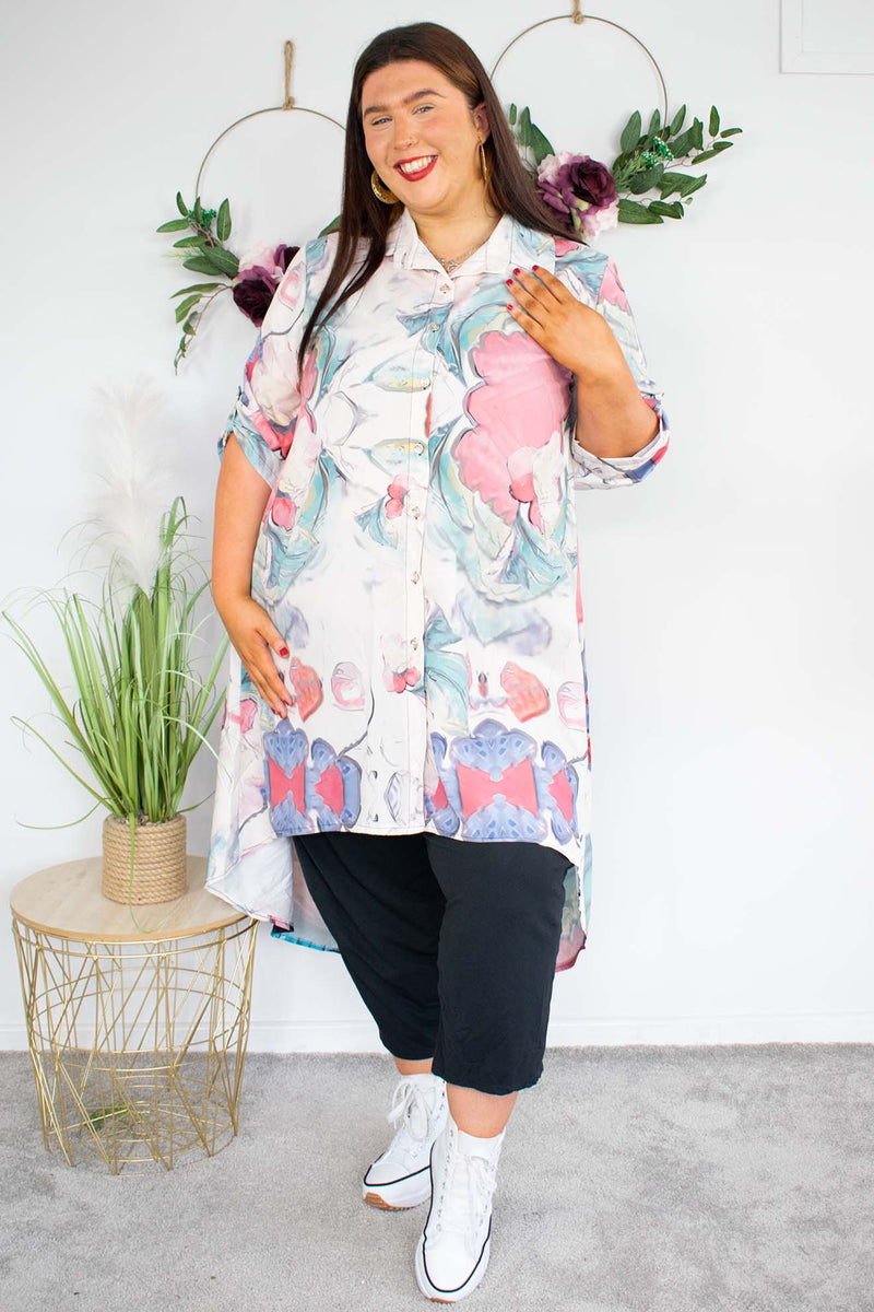 Senorita Shirt in Light Beige Floral