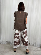 Chocolate ruffel top