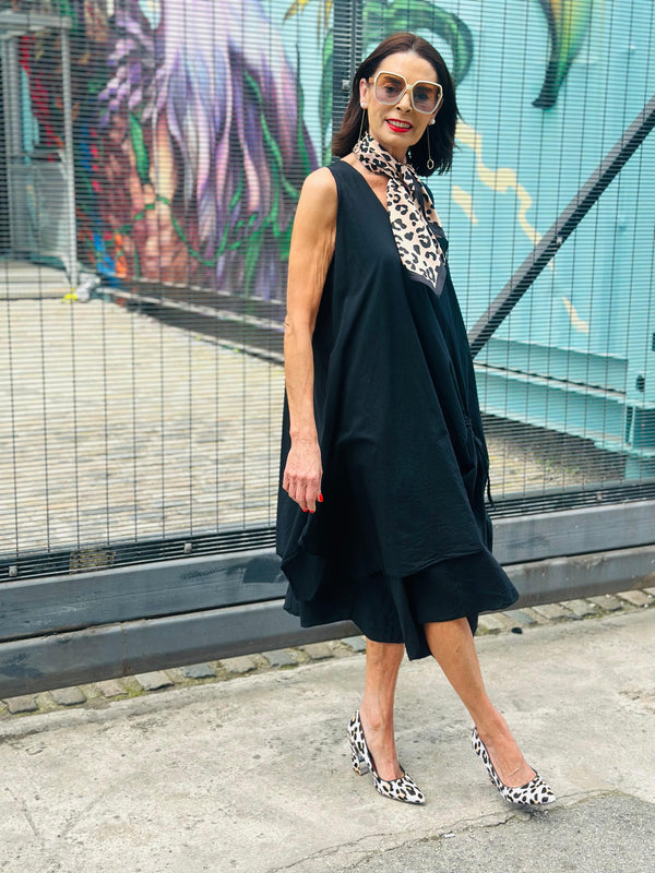 Olivia Dress in black -