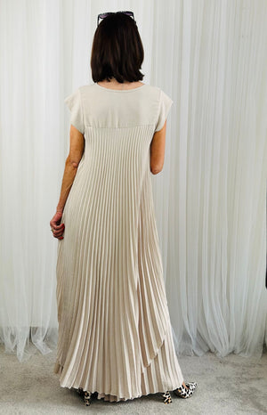 Federica Co-ord suit in beige