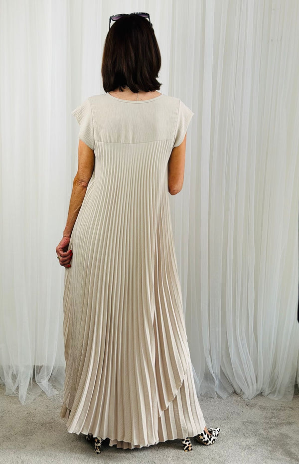 Federica Co-ord suit in beige