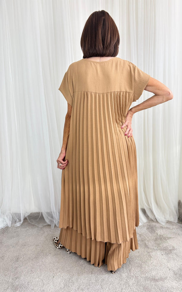 Federica Co-ord suit in Camel