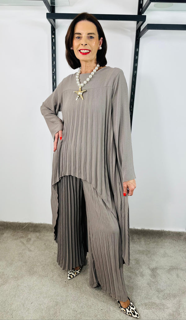 Federica full sleeves co-ord suit in mocha