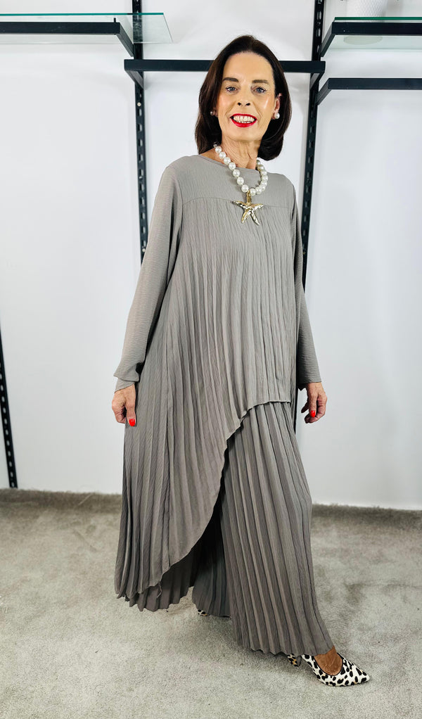 Federica full sleeves co-ord suit in mocha