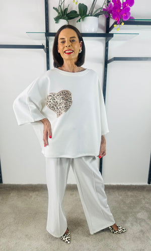 Heart to heart top in ecru