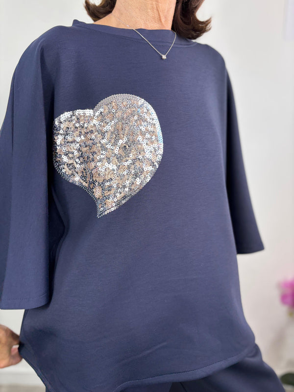Heart to heart top in navy