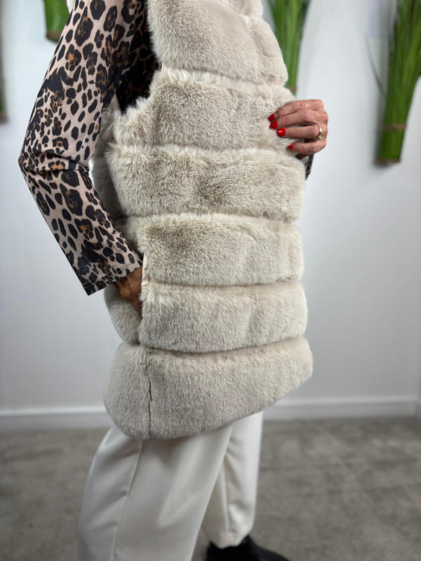 Betty faux fur gilet in beige