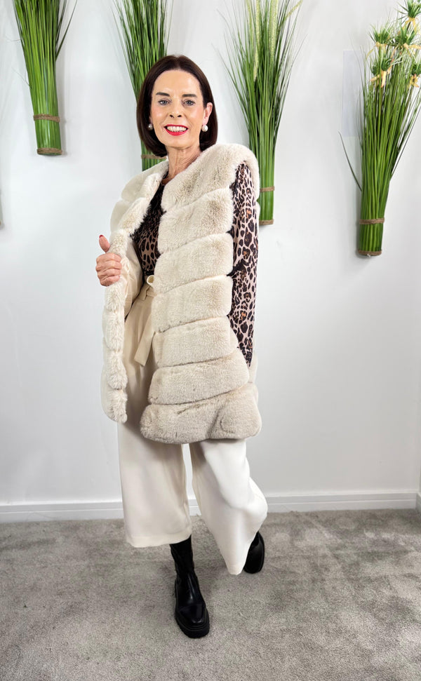 Betty faux fur gilet in beige