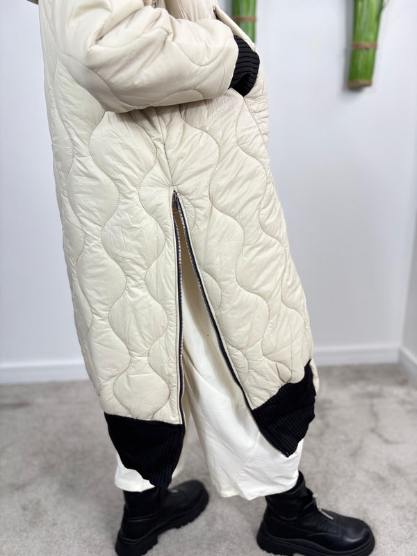 Alexandra long coat in beige