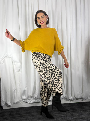 Zodiac knitwear in mustard