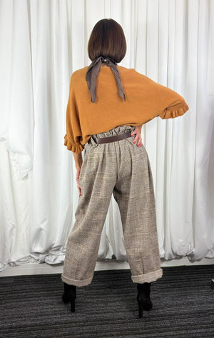 Zodiac knitwear in toffee