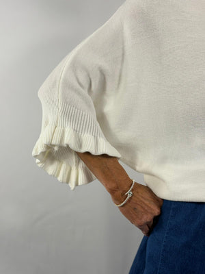 Zodiac knitwear in ecru