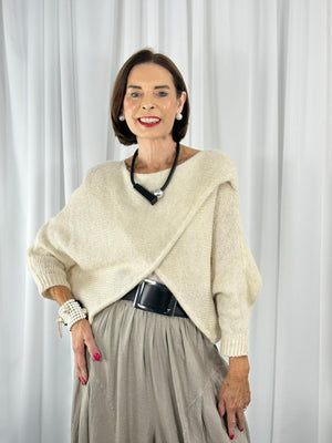 Enzo crossover knitwear in beige