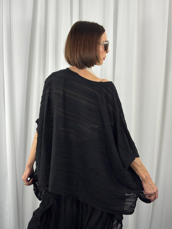 Toni quirky co-ord suit in black