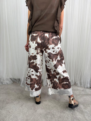 Calipso Denim Trousers in white and Chocolate