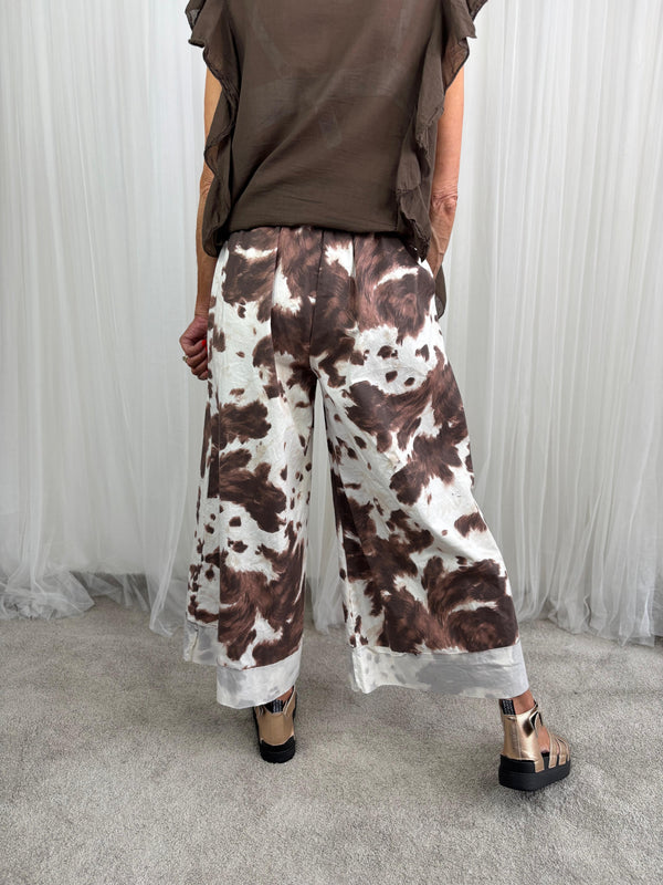 Calipso Denim Trousers in white and Chocolate