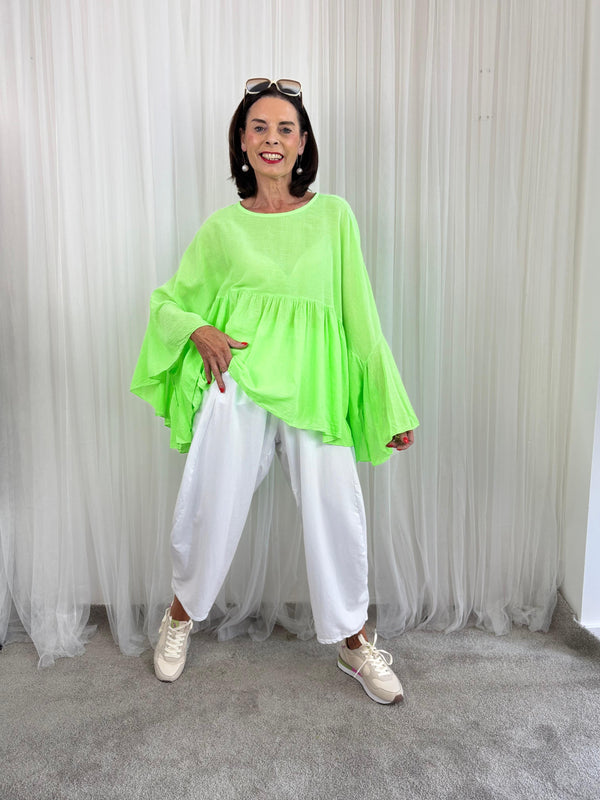 Paulo Top in Apple Green