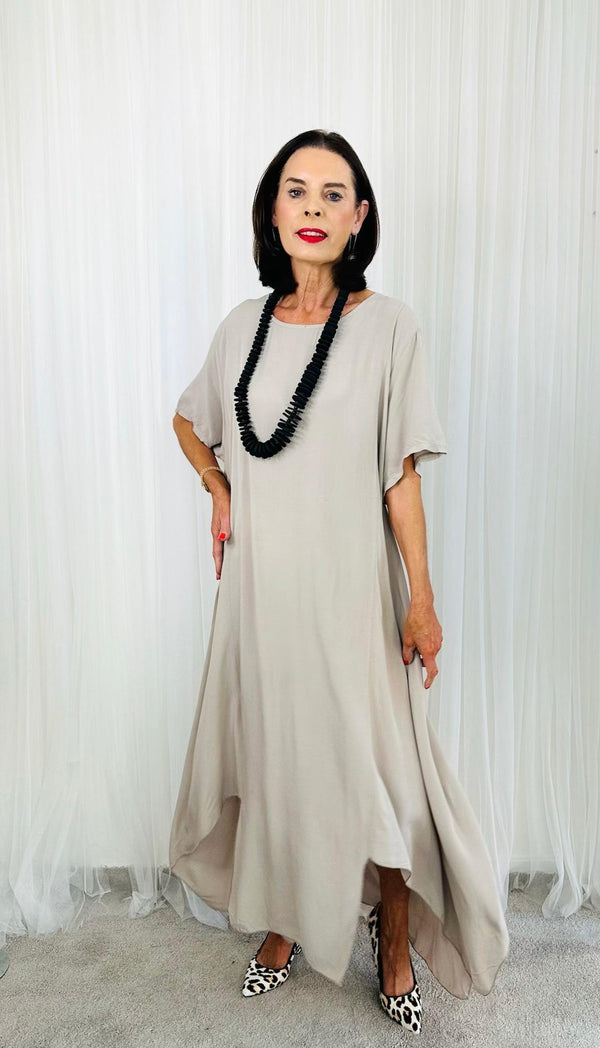 Maliya Dress in Mocha
