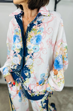 Oriental Suit in navy