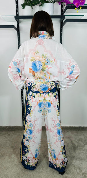 Oriental Suit in navy