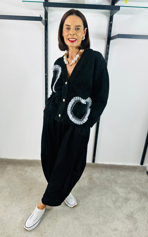 Pearl heart cardigan top in black