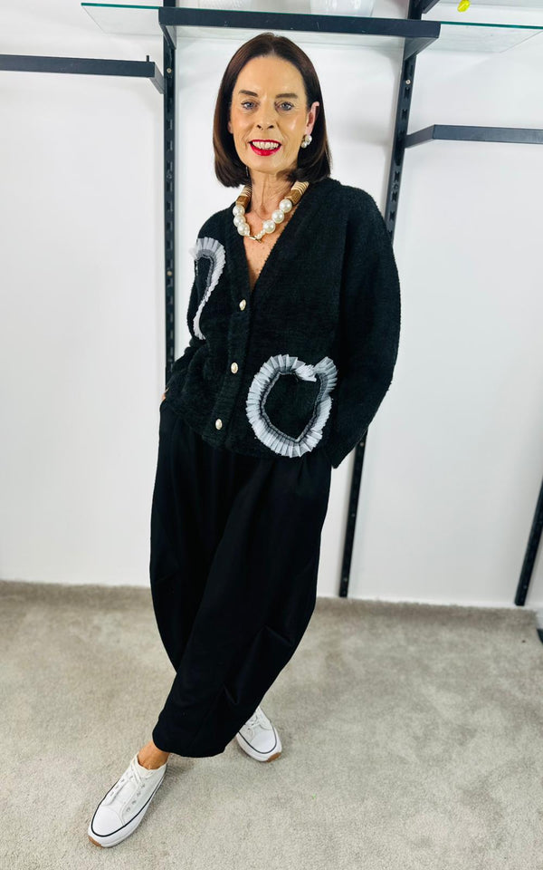 Pearl heart cardigan top in black