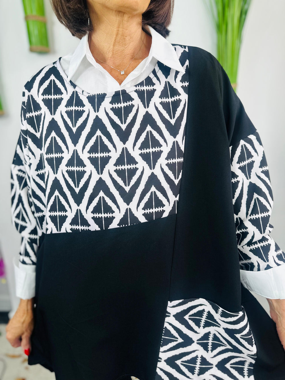 Monochrome asymmetric waterfall TOP