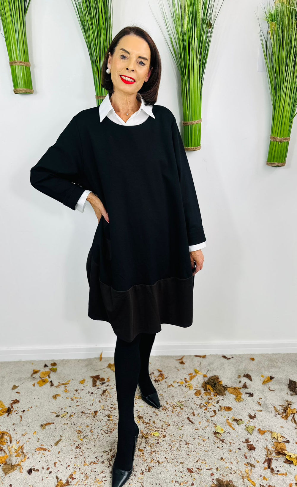 Elio Dress in Black and Chocolate