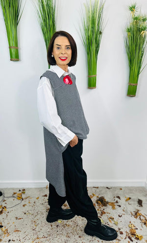 Quirky pinstripe tank top in Grey and Black