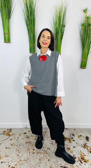 Quirky pinstripe tank top in Grey and Black