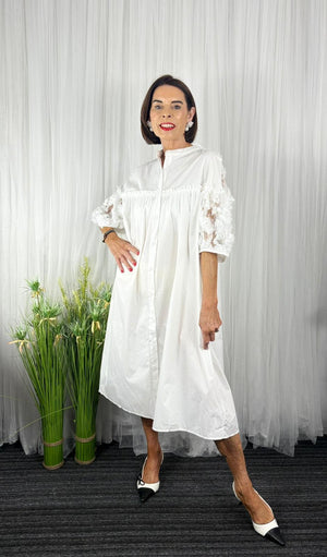 Luxury Gisele Lace Dress in white